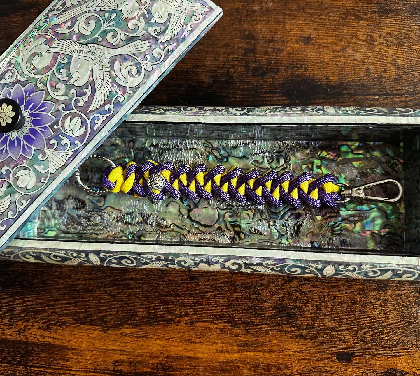 Custom Paracord Keychain