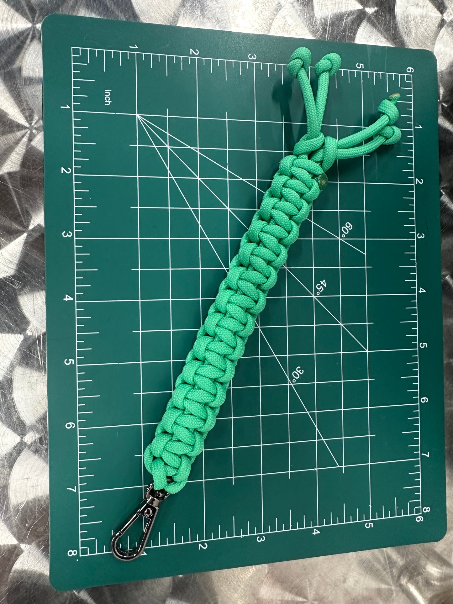 Custom Paracord Keychain